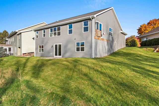 537 GOLF SIDE COURT, Hortonville, WI 84944