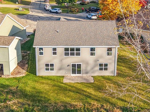 537 GOLF SIDE COURT, Hortonville, WI 84944