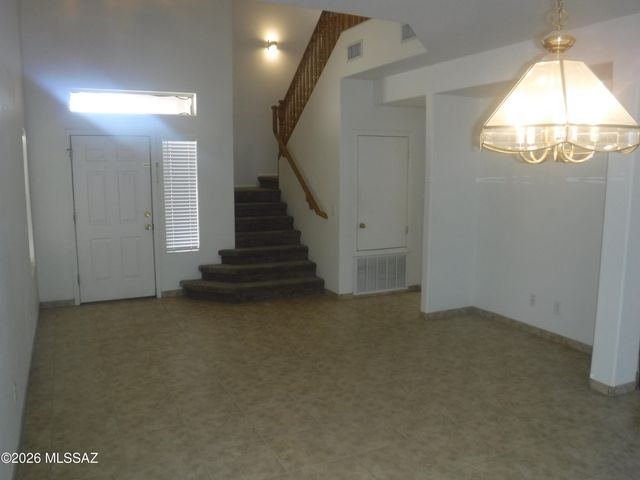 7333 W Sunset Mountain Drive, Tucson, AZ 85743