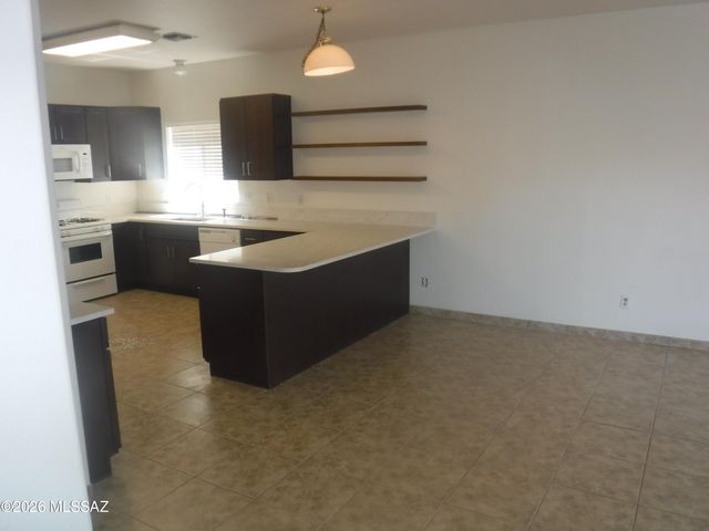 7333 W Sunset Mountain Drive, Tucson, AZ 85743
