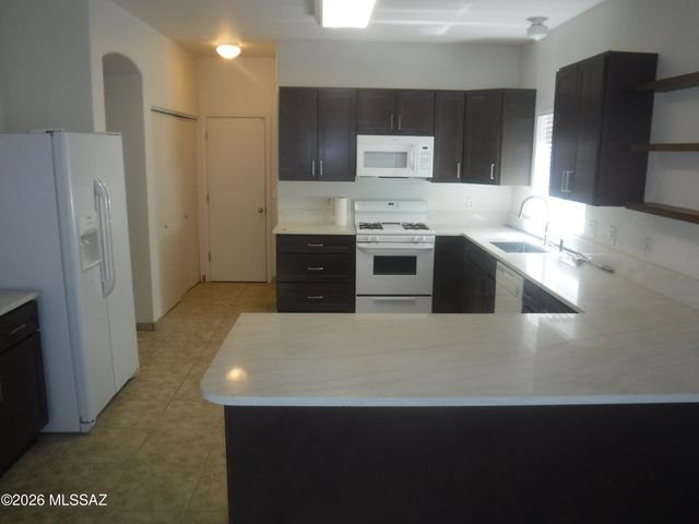 7333 W Sunset Mountain Drive, Tucson, AZ 85743