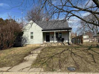 808 E 13th Street, Muncie, IN 47302