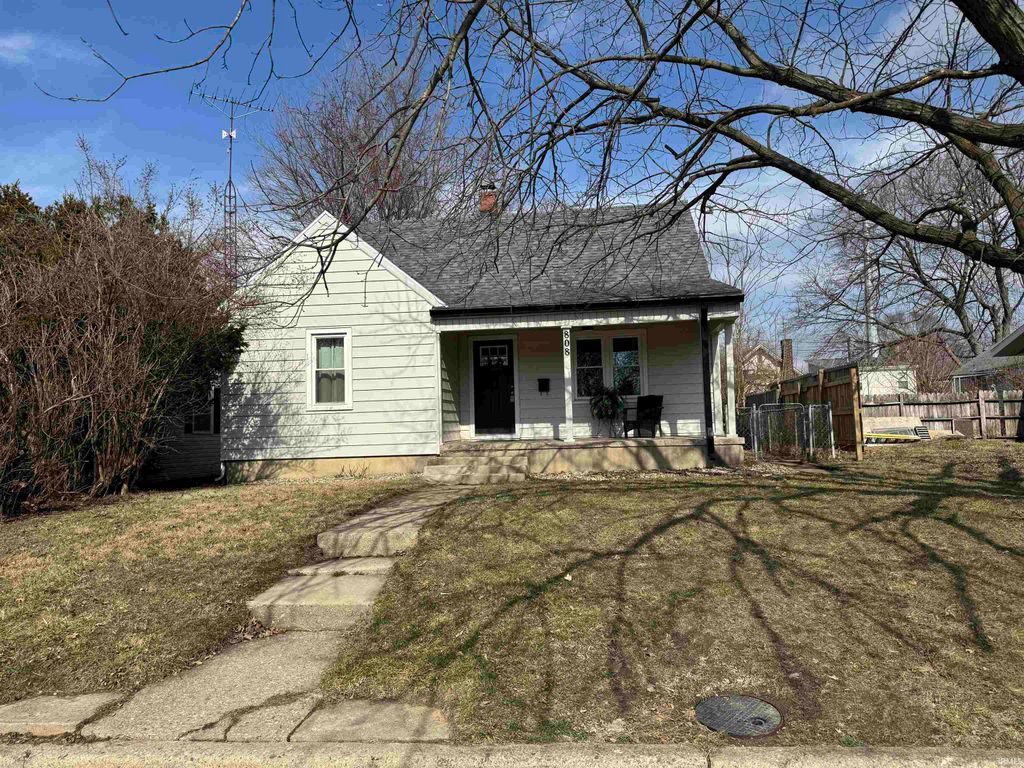 808 E 13th Street, Muncie, IN 47302