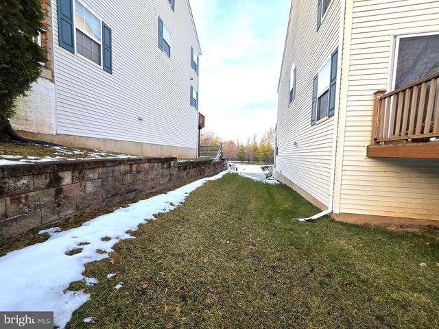 347 GLENN ROSE CIR, King Of Prussia, PA 19406