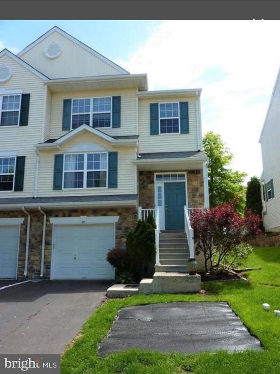 347 GLENN ROSE CIR, King Of Prussia, PA 19406