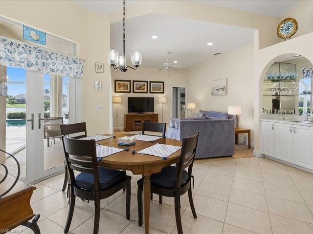 6670 Huntley LN N, Naples, FL 34104