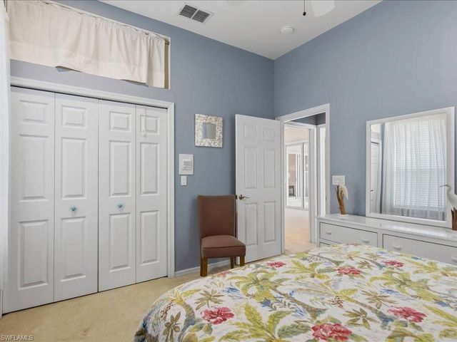 6670 Huntley LN N, Naples, FL 34104