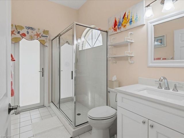 6670 Huntley LN N, Naples, FL 34104
