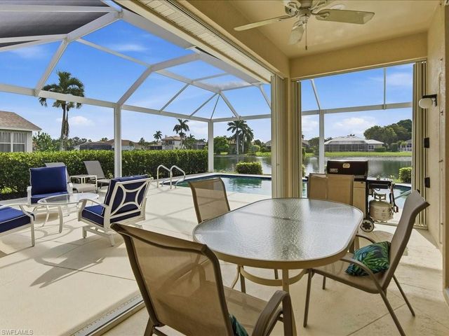 6670 Huntley LN N, Naples, FL 34104