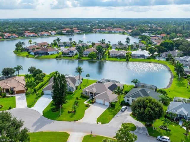 6670 Huntley LN N, Naples, FL 34104