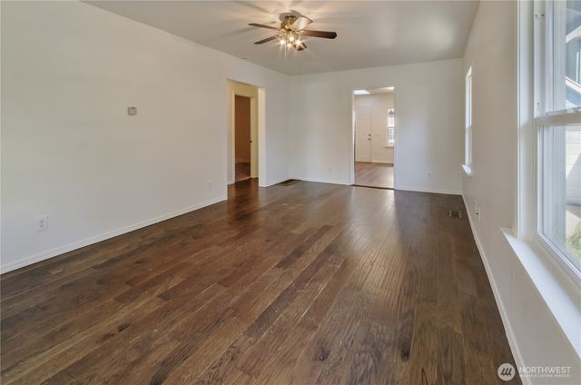 613 N Prospect Street, Tacoma, WA 98406