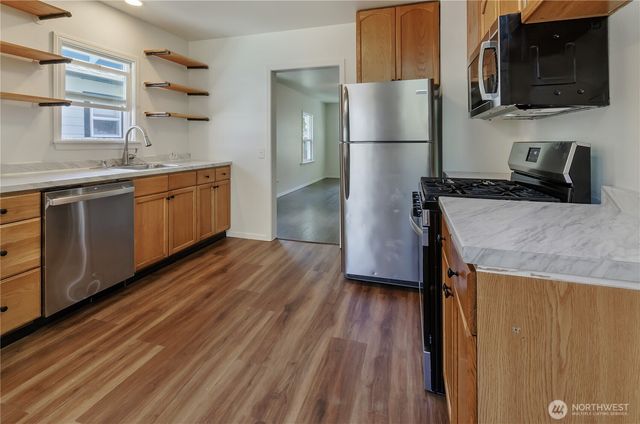 613 N Prospect Street, Tacoma, WA 98406