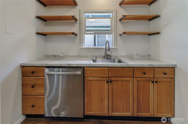 613 N Prospect Street, Tacoma, WA 98406