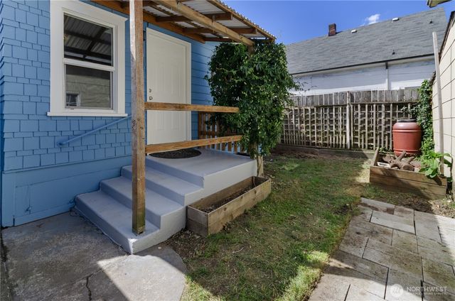 613 N Prospect Street, Tacoma, WA 98406