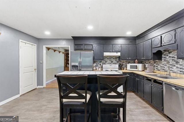 1440 Cochran Ridge Road, Hiram, GA 30141
