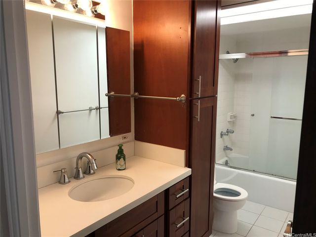 2533 Ala Wai Boulevard 901, Honolulu, HI 96815