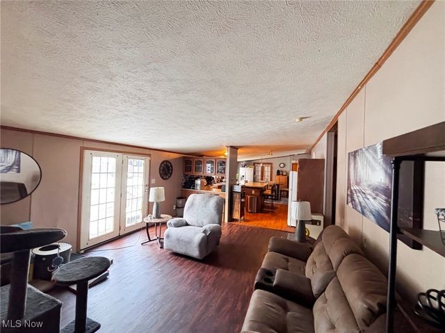 7195 Lakeview Road, Hanoverton, OH 44423