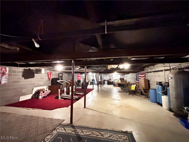 7195 Lakeview Road, Hanoverton, OH 44423