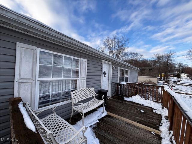 7195 Lakeview Road, Hanoverton, OH 44423