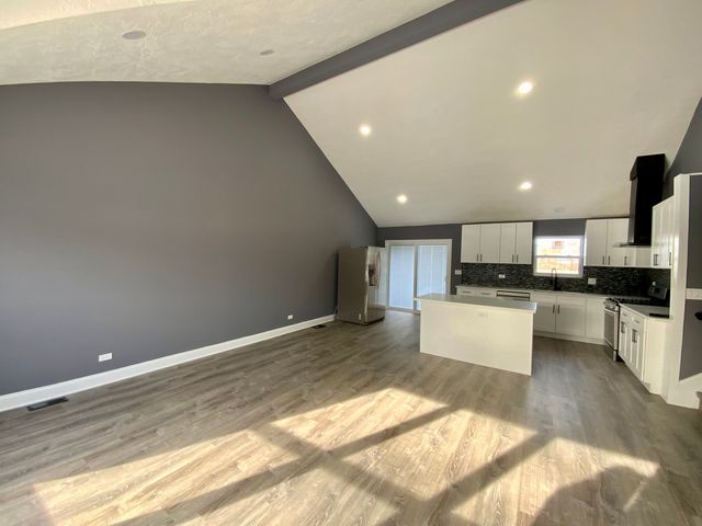 4014 Ridge Road, Zion, IL 60099