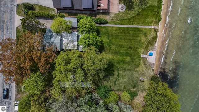 5882 Crystal Beach Road, Rapid City, MI 49676