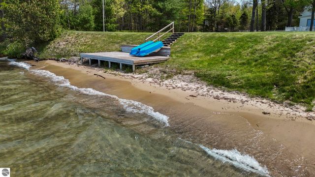 5882 Crystal Beach Road, Rapid City, MI 49676