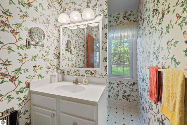 5882 Crystal Beach Road, Rapid City, MI 49676