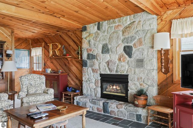 5882 Crystal Beach Road, Rapid City, MI 49676