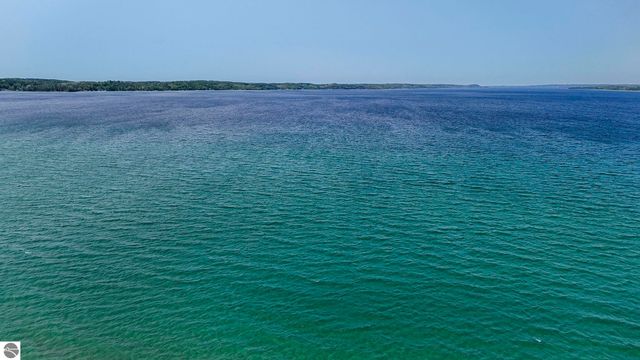 5882 Crystal Beach Road, Rapid City, MI 49676