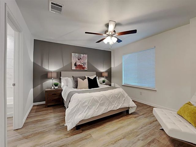 603 Briarwood Lane, Forest Hill, TX 76140