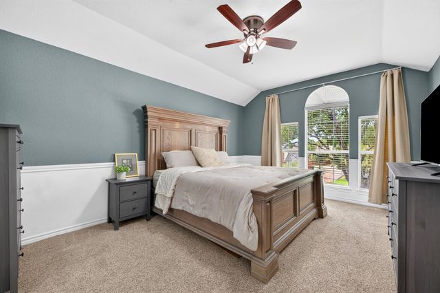 2724 Winterlake Drive, Carrollton, TX 75006
