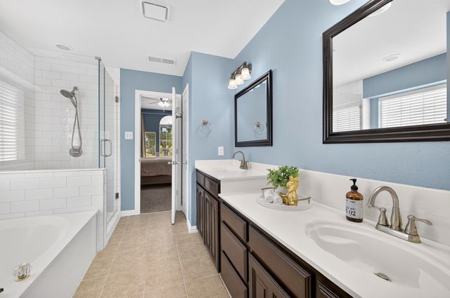 2724 Winterlake Drive, Carrollton, TX 75006