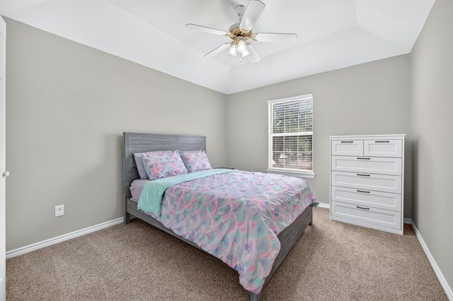 2724 Winterlake Drive, Carrollton, TX 75006