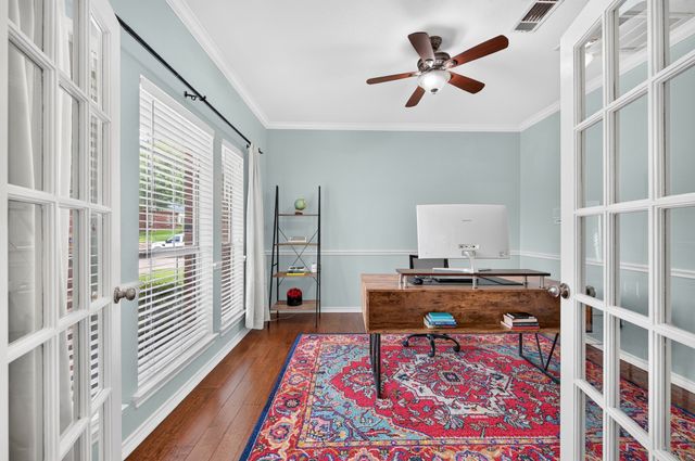 2724 Winterlake Drive, Carrollton, TX 75006