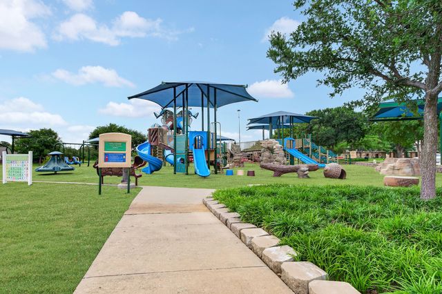 2724 Winterlake Drive, Carrollton, TX 75006