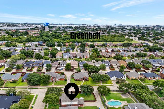 2724 Winterlake Drive, Carrollton, TX 75006
