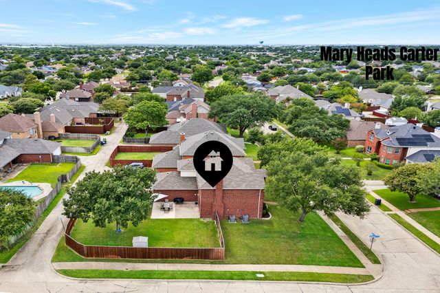 2724 Winterlake Drive, Carrollton, TX 75006