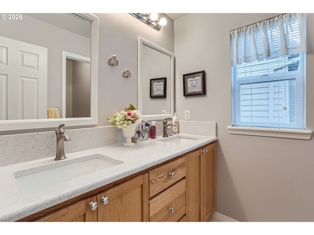 20607 Sw ROSEMOUNT St, Beaverton, OR 97078