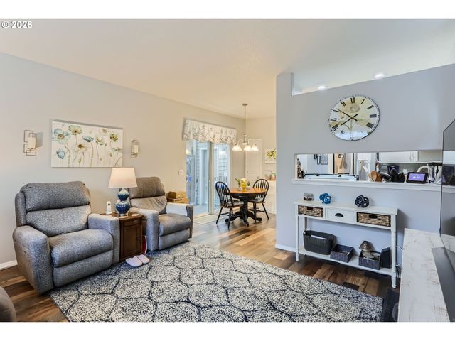 20607 Sw ROSEMOUNT St, Beaverton, OR 97078