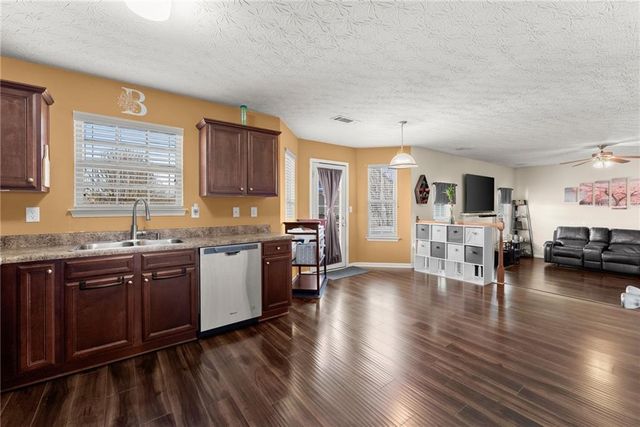 837 Summer Springs Court, Pendergrass, GA 30567