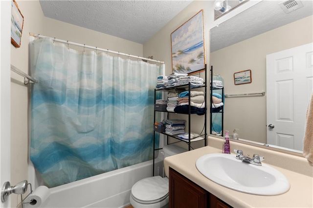 837 Summer Springs Court, Pendergrass, GA 30567