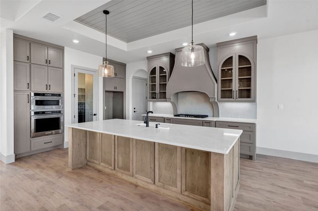 2217 Grass Roots Road, Tolar, TX 76476