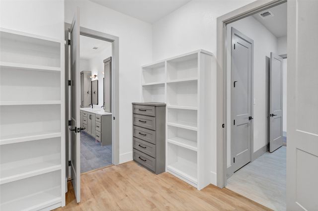 2217 Grass Roots Road, Tolar, TX 76476