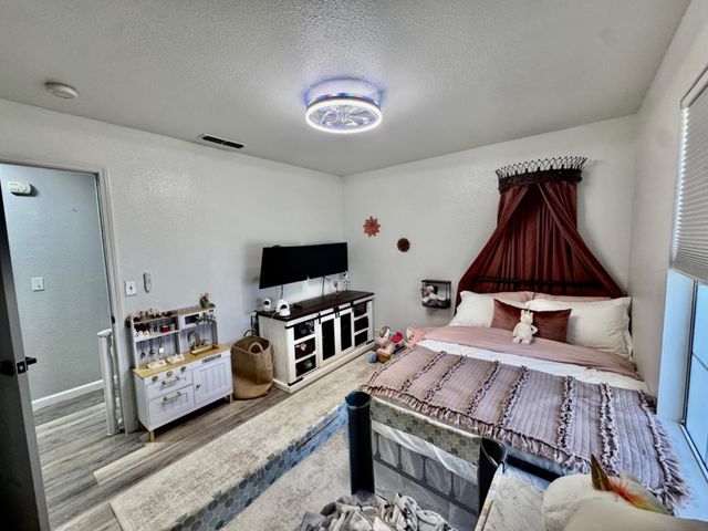 1716 Wingfoot Dr, Yuba City, CA 95993