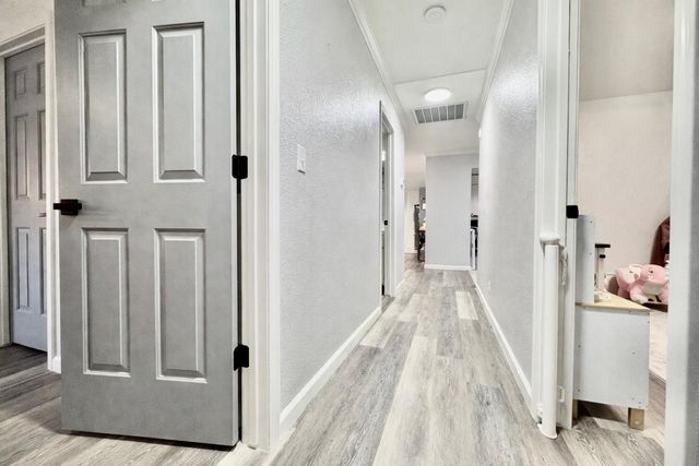 1716 Wingfoot Dr, Yuba City, CA 95993