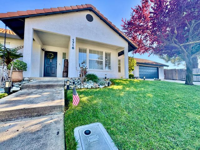 1716 Wingfoot Dr, Yuba City, CA 95993