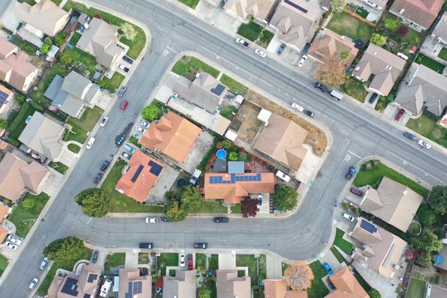 1716 Wingfoot Dr, Yuba City, CA 95993