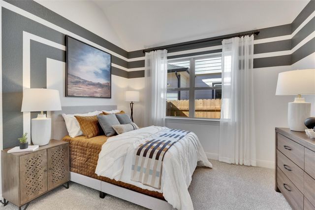 105 Edgemoor CV, Georgetown, TX 78628