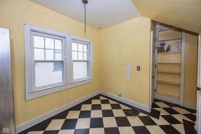 4304 Central Avenue, Indianapolis, IN 46205