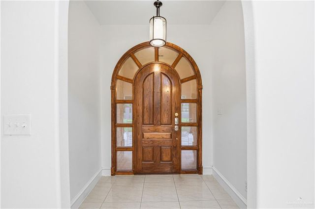 23790 N Val Verde Road, Edinburg, TX 78542